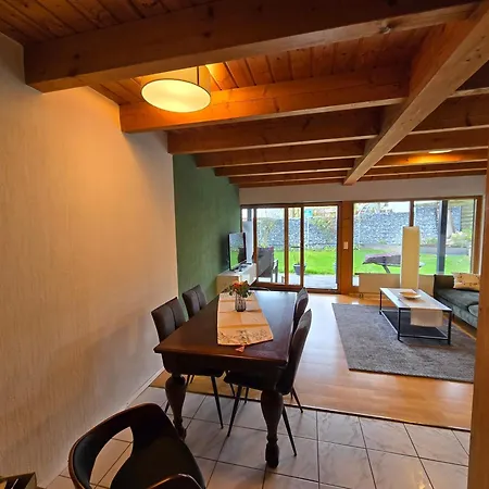 Ferienwohnung Casa Karin *